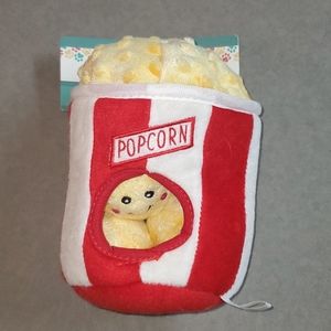 *NEW* ZippyPaws Popcorn Dog Toy